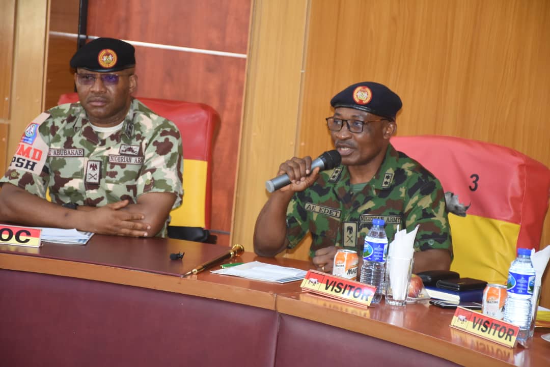 THE DG DICON MAJ.GEN. AE EDET PAID A COURTESY VISIT TO 3 DIVISION ...